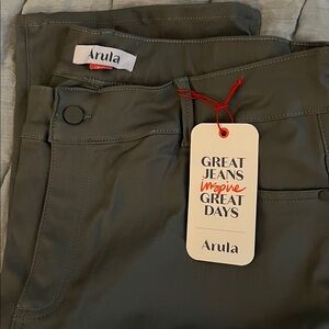 Arula Olive Green Pants